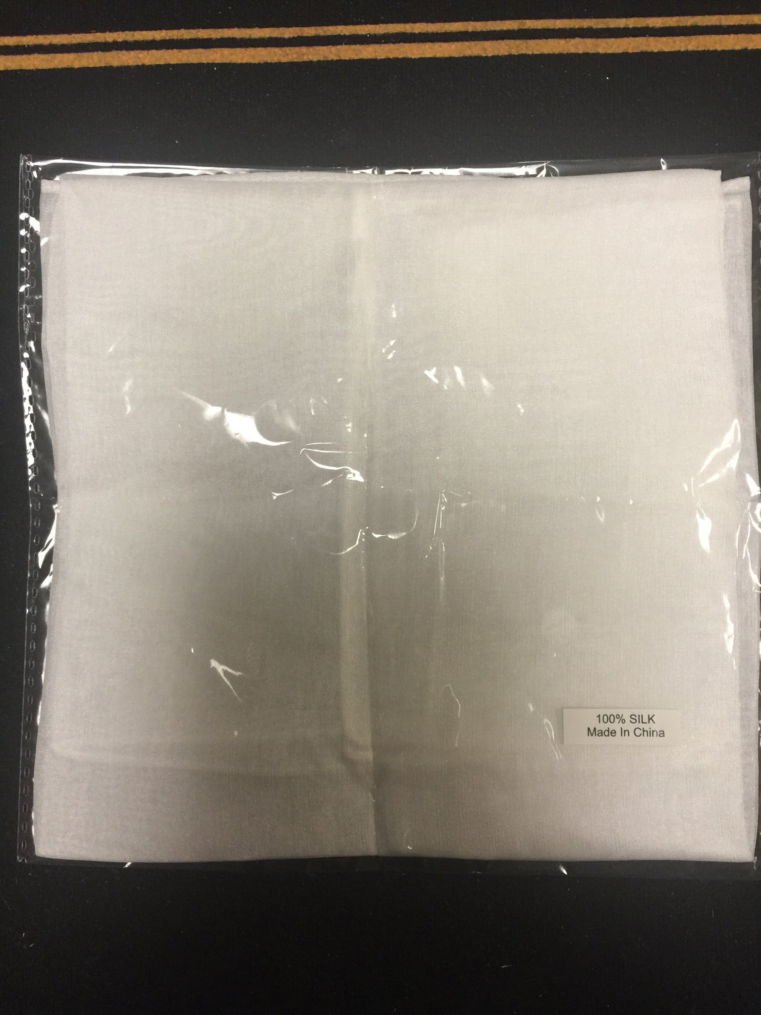 18 inch white silk - Titan Magic & Brain Busters Escape Rooms